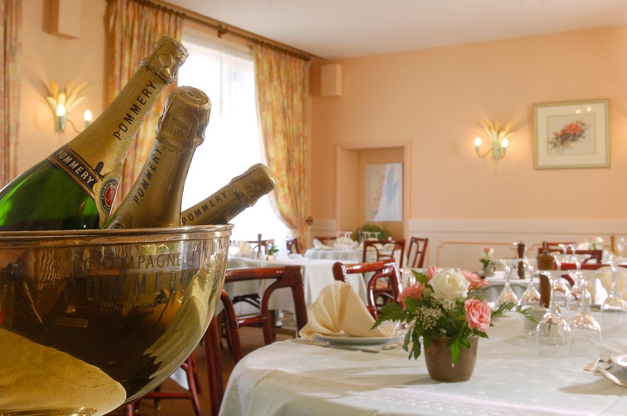 Hotel Restaurant Le Parc Moulins  Zewnętrze zdjęcie