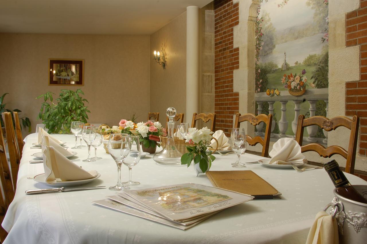 Hotel Restaurant Le Parc Moulins  Zewnętrze zdjęcie