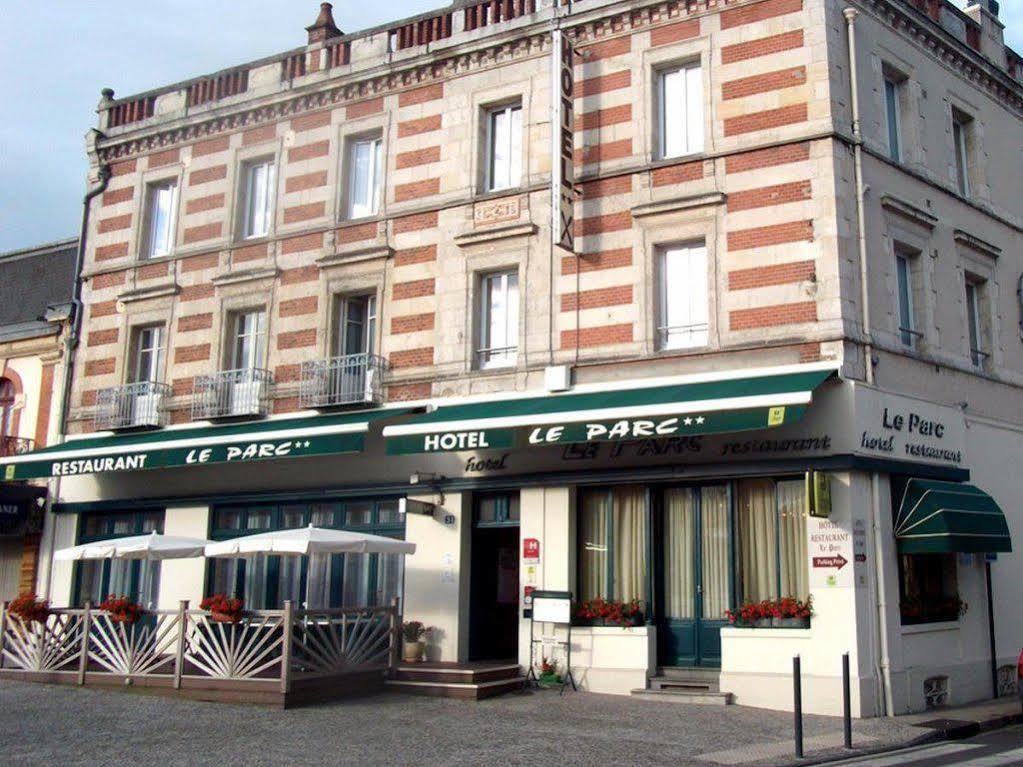 Hotel Restaurant Le Parc Moulins  Zewnętrze zdjęcie