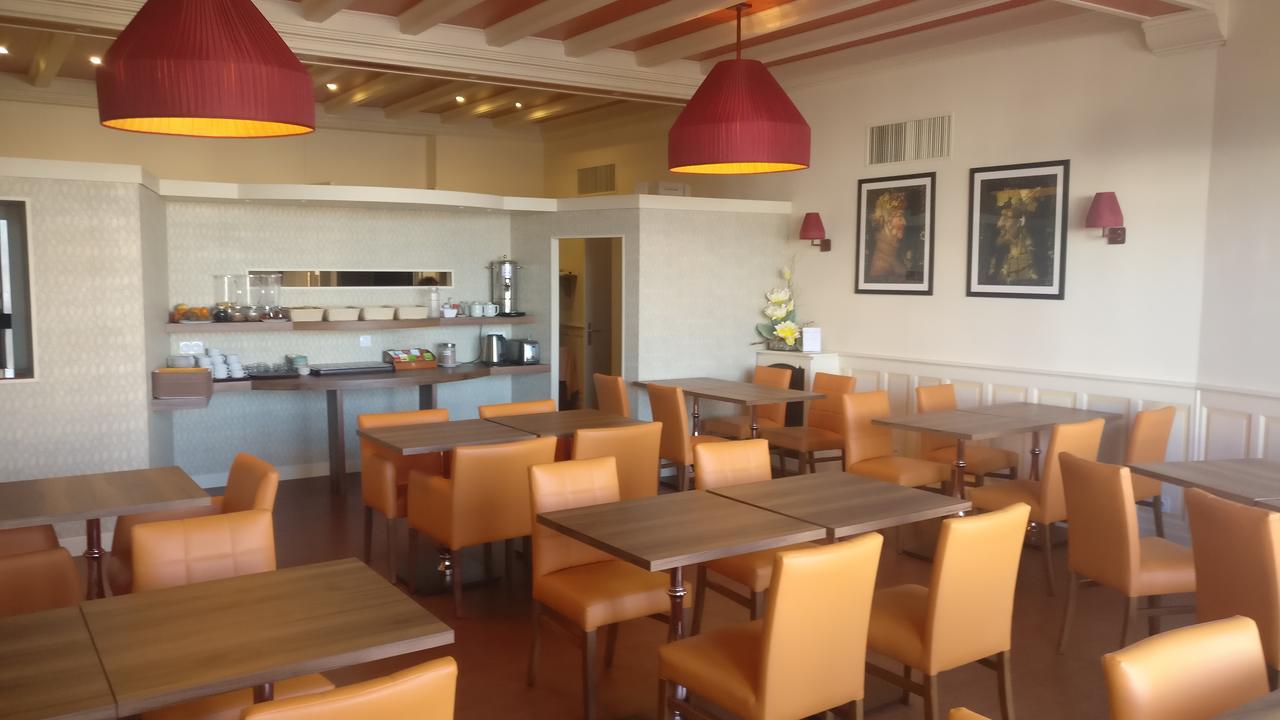 Hotel Restaurant Le Parc Moulins  Zewnętrze zdjęcie