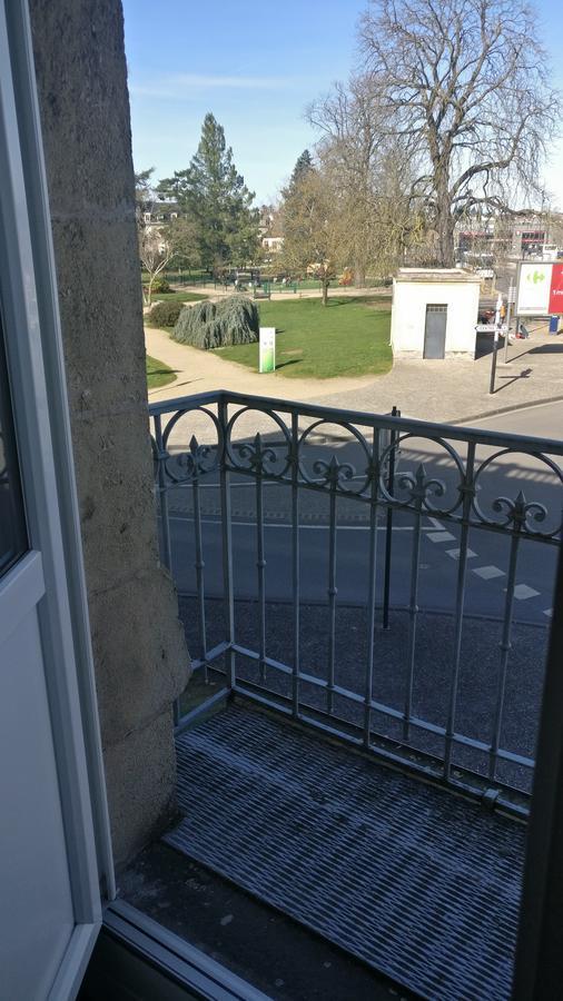 Hotel Restaurant Le Parc Moulins  Zewnętrze zdjęcie