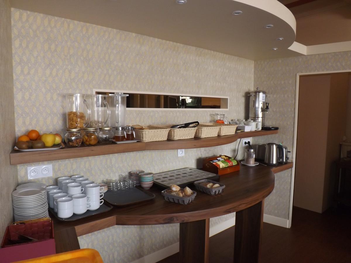 Hotel Restaurant Le Parc Moulins  Zewnętrze zdjęcie